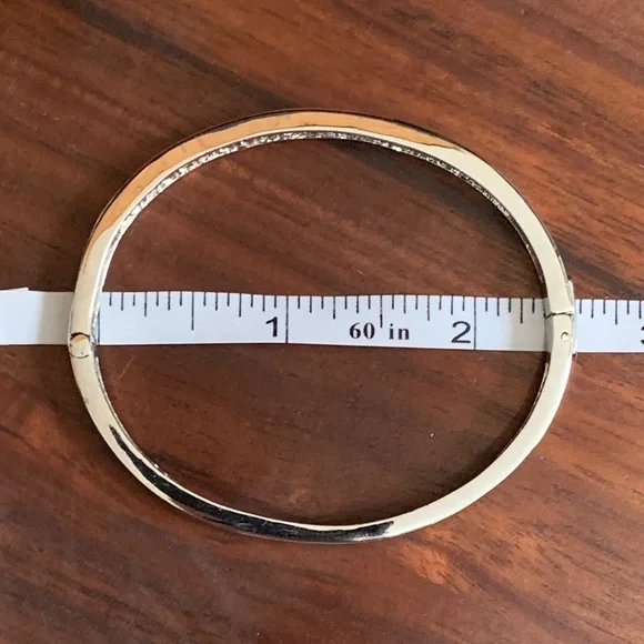 Silver tone rhinestone hinge bracelet - Picture 7 of 8